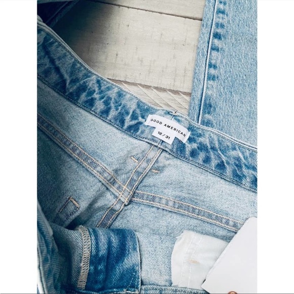 Good American Good Classic High Rise Denim Jeans Light Wash Blue Size 12 / 31 - Picture 6 of 13